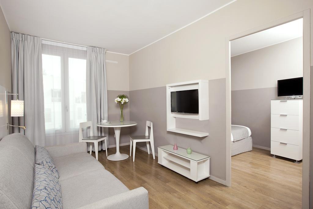 Residhome Марсилия Екстериор снимка